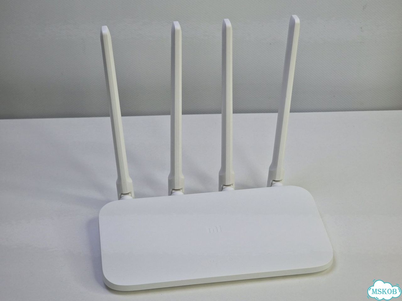 Wi-Fi роутер Xiaomi Mi Router 4C фото 5