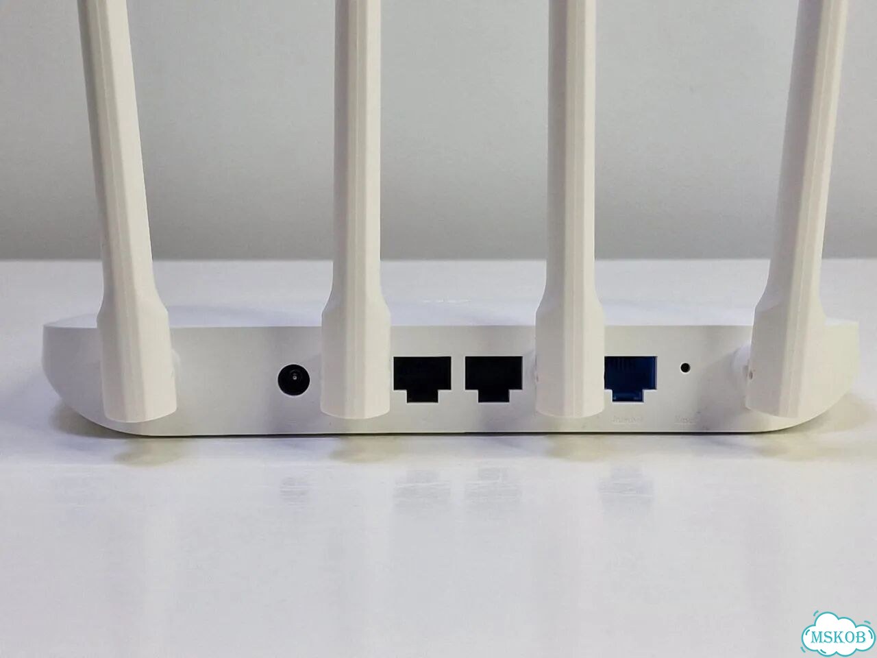 Wi-Fi роутер Xiaomi Mi Router 4C фото 6