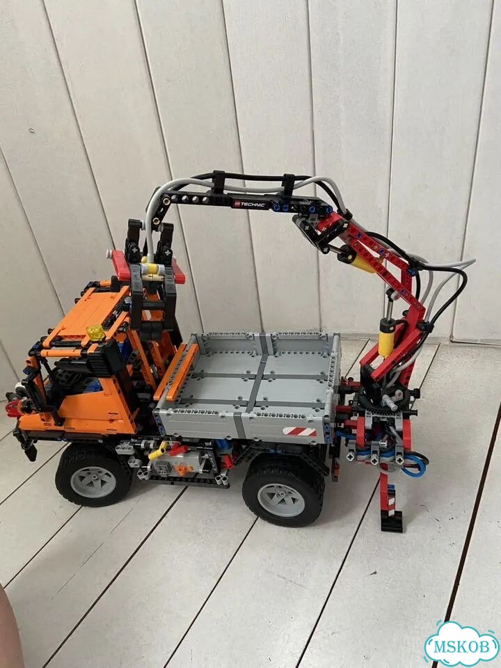 Lego technic 8110 фото 2