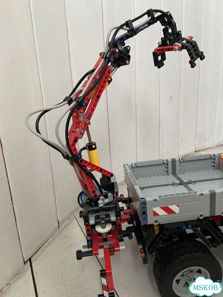 Lego technic 8110 фото 6