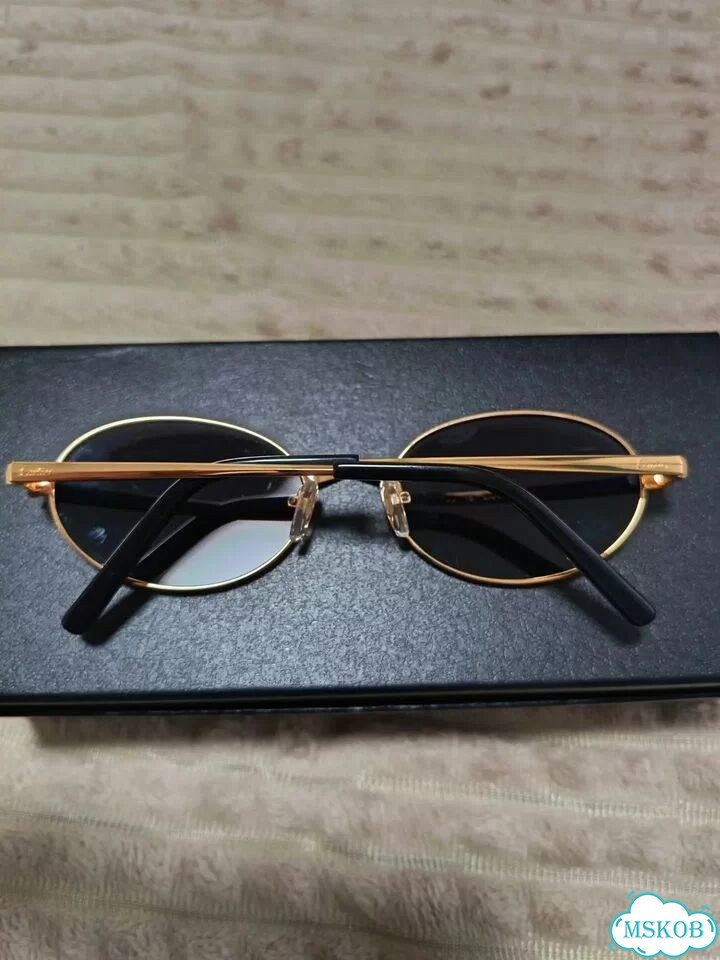 Солнцезащитные очки cartier фото 2
