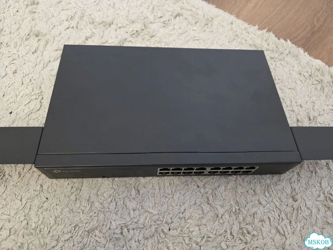 Коммутатор TP-Link TL-SG1016D фото 3