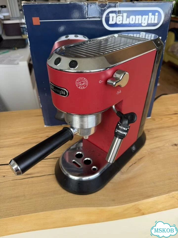 Кофемашина Delonghi EC685 фото 1