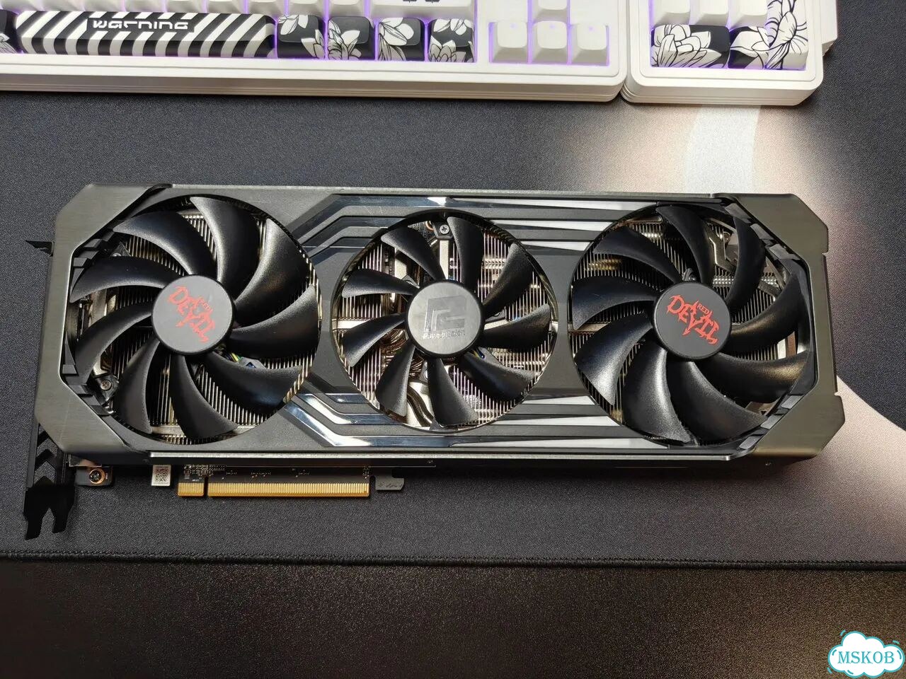 PowerColor AMD Radeon RX 6750 XT Red Devil 12GB фото 3