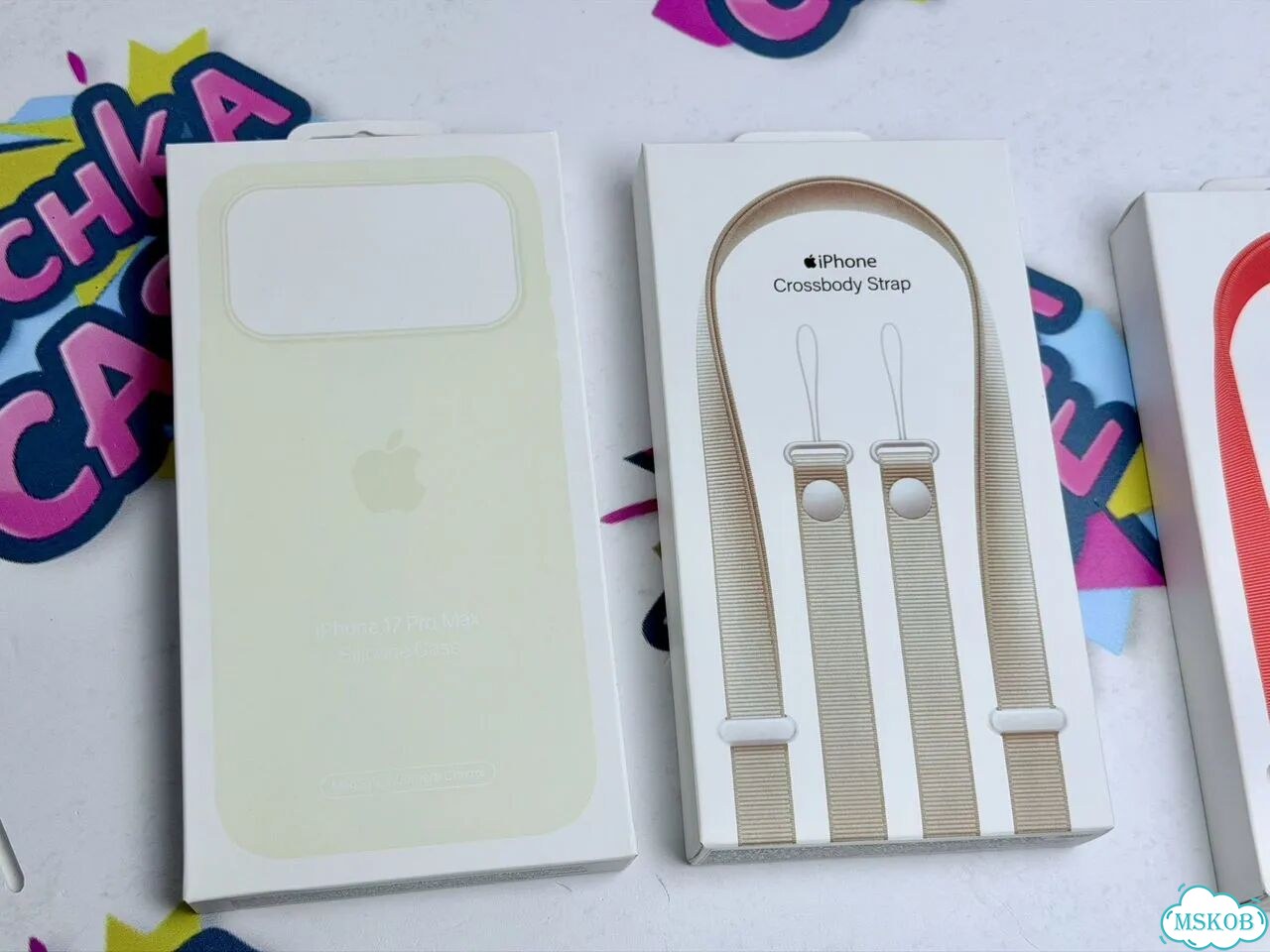 Ремешок Crossbody Apple на iPhone 17 Pro Max фото 5