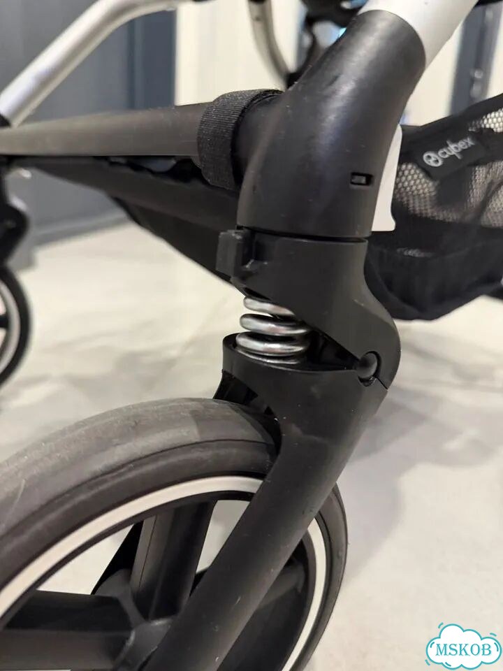 Коляска Cybex Eezy S twist plus 2 фото 3