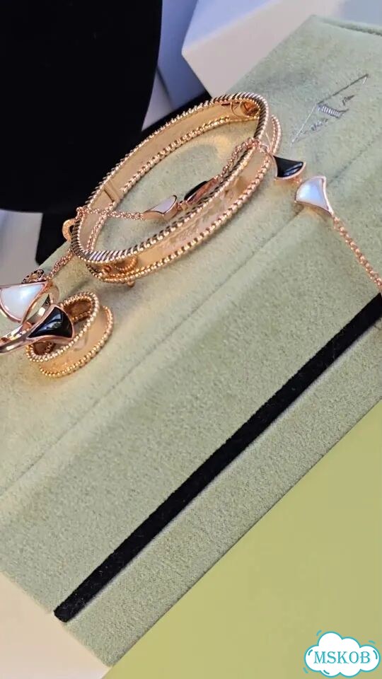 Браслет Кольцо Van Cleef Perlee Bvlgari Divas фото 1