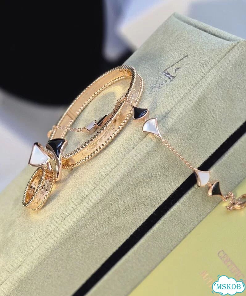 Браслет Кольцо Van Cleef Perlee Bvlgari Divas фото 2