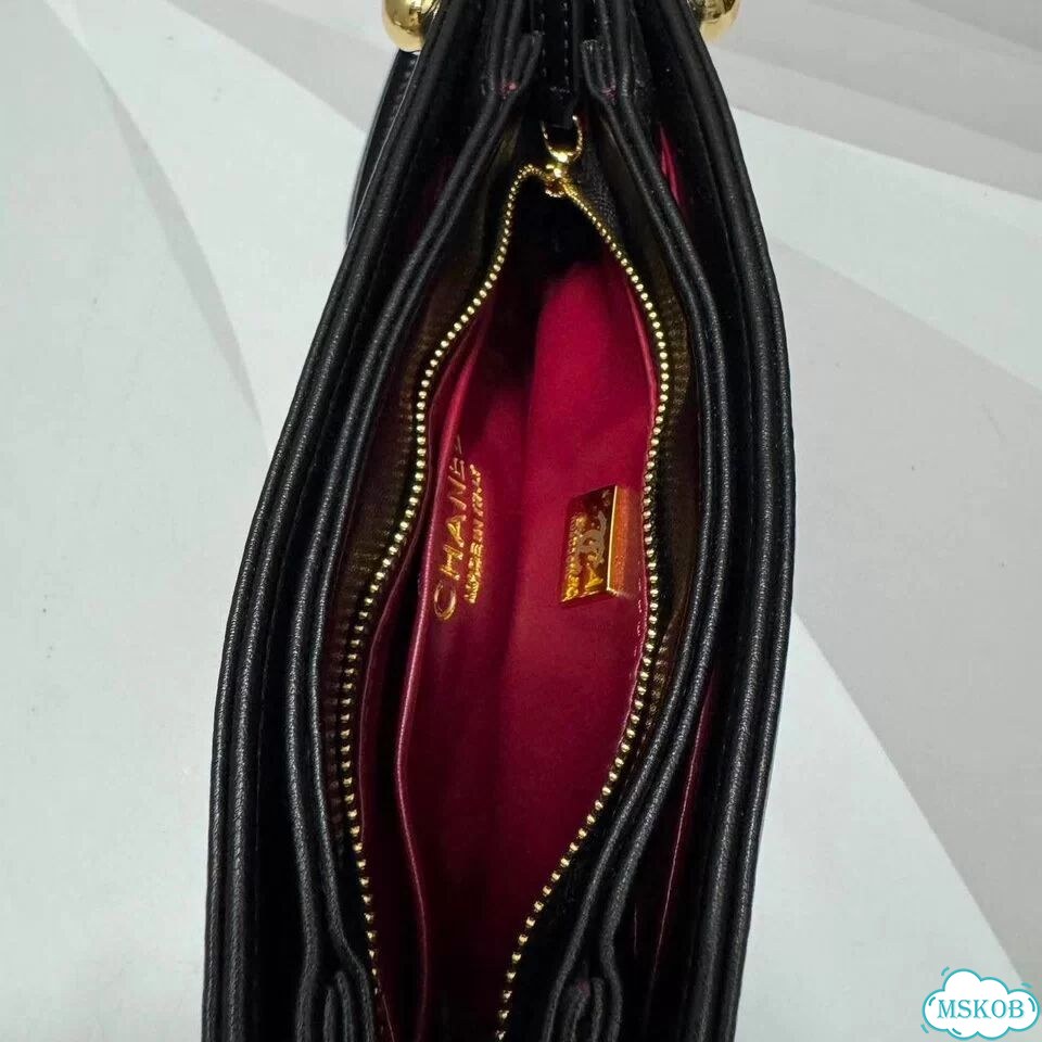 Сумка на плечо Chanel Black 22 фото 7