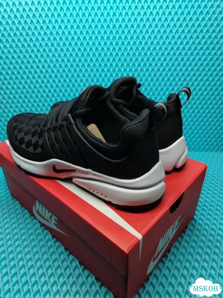 Кроссовки nike air presto black white 42 фото 7