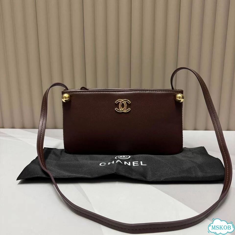 Сумка на плечо Chanel Brown 22 фото 1