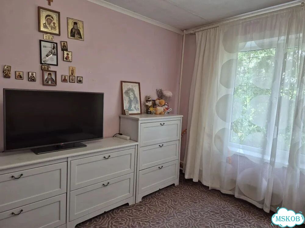 Комната в 3-к., 5/9 эт. фото 3