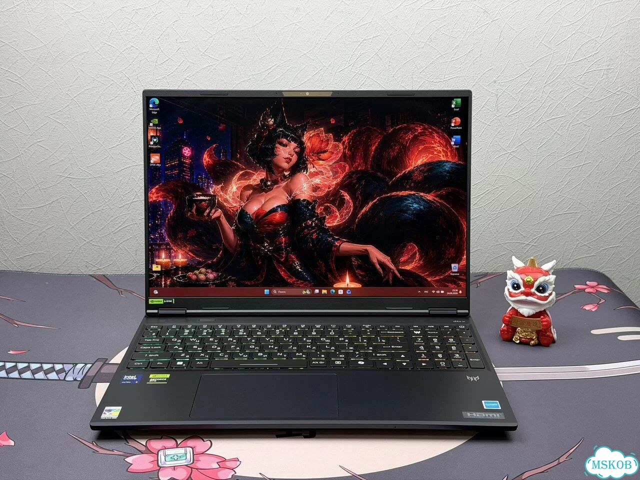 Acer Predator Oled Ultra 9 275HX RTX 5070 2,5K фото 1