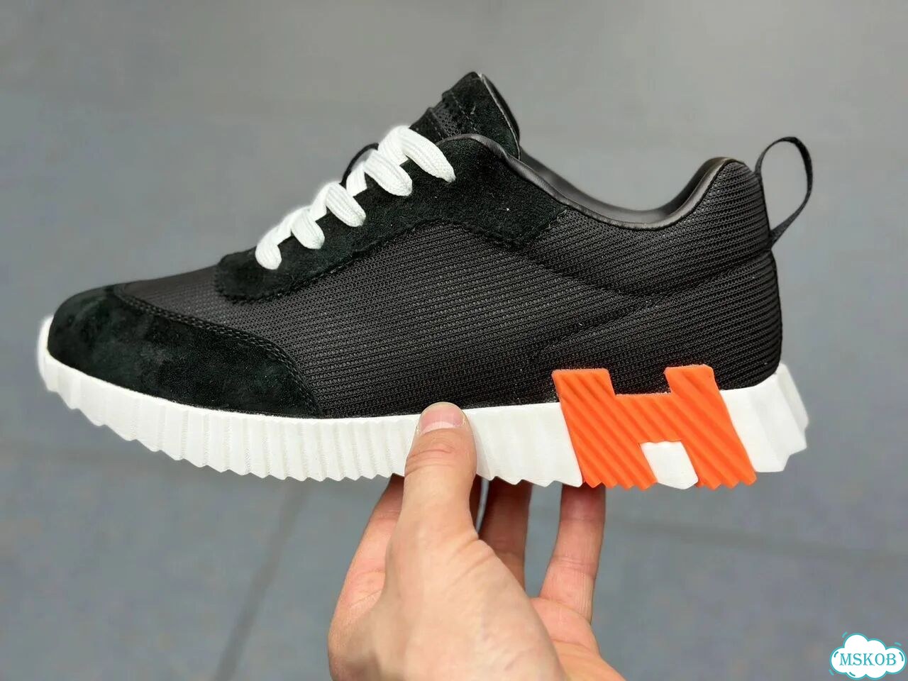 Кроссовки hermes фото 1