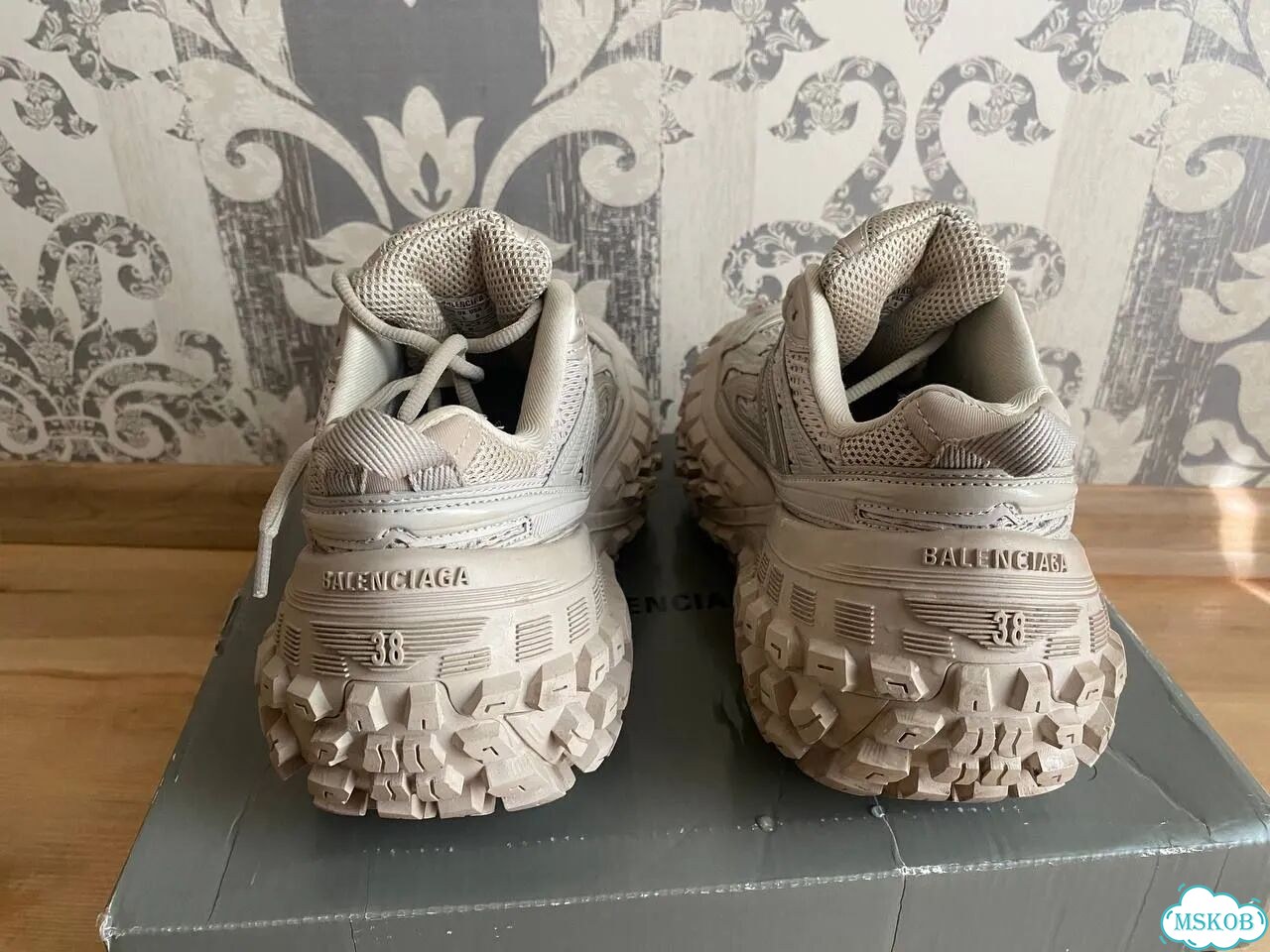 Кроссовки Balenciaga Defender Bouncers White 38 фото 6