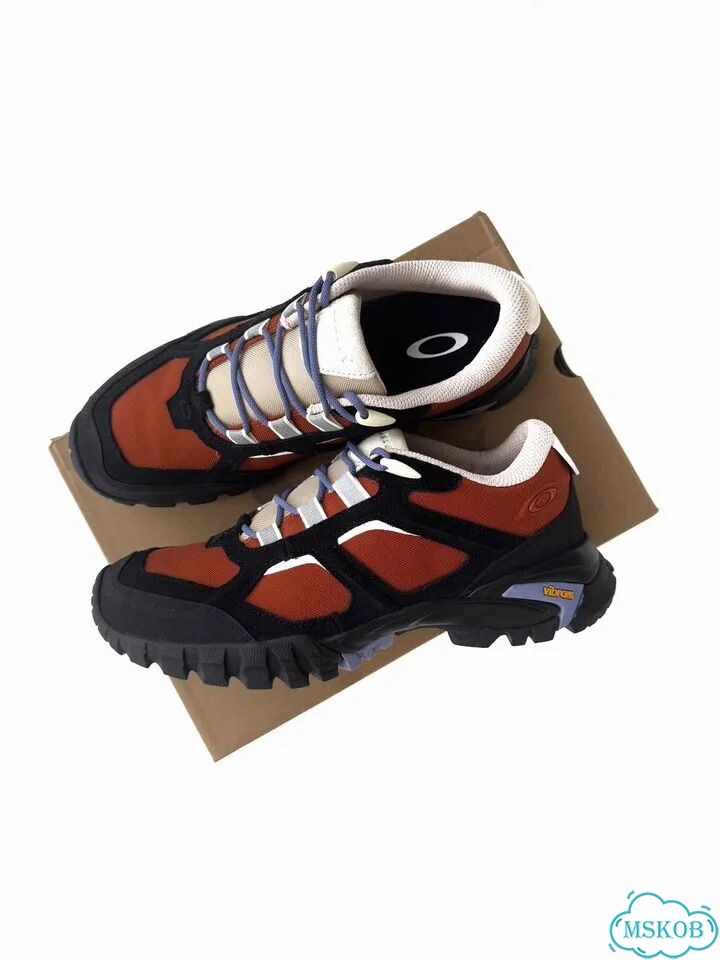 Кроссовки Oakley Sierra Terrain фото 1