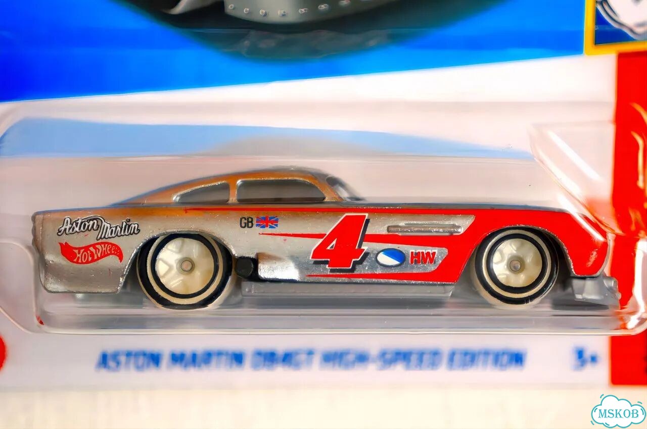 Hot Wheels Aston Martin DB4GT High-Speed Edition фото 3