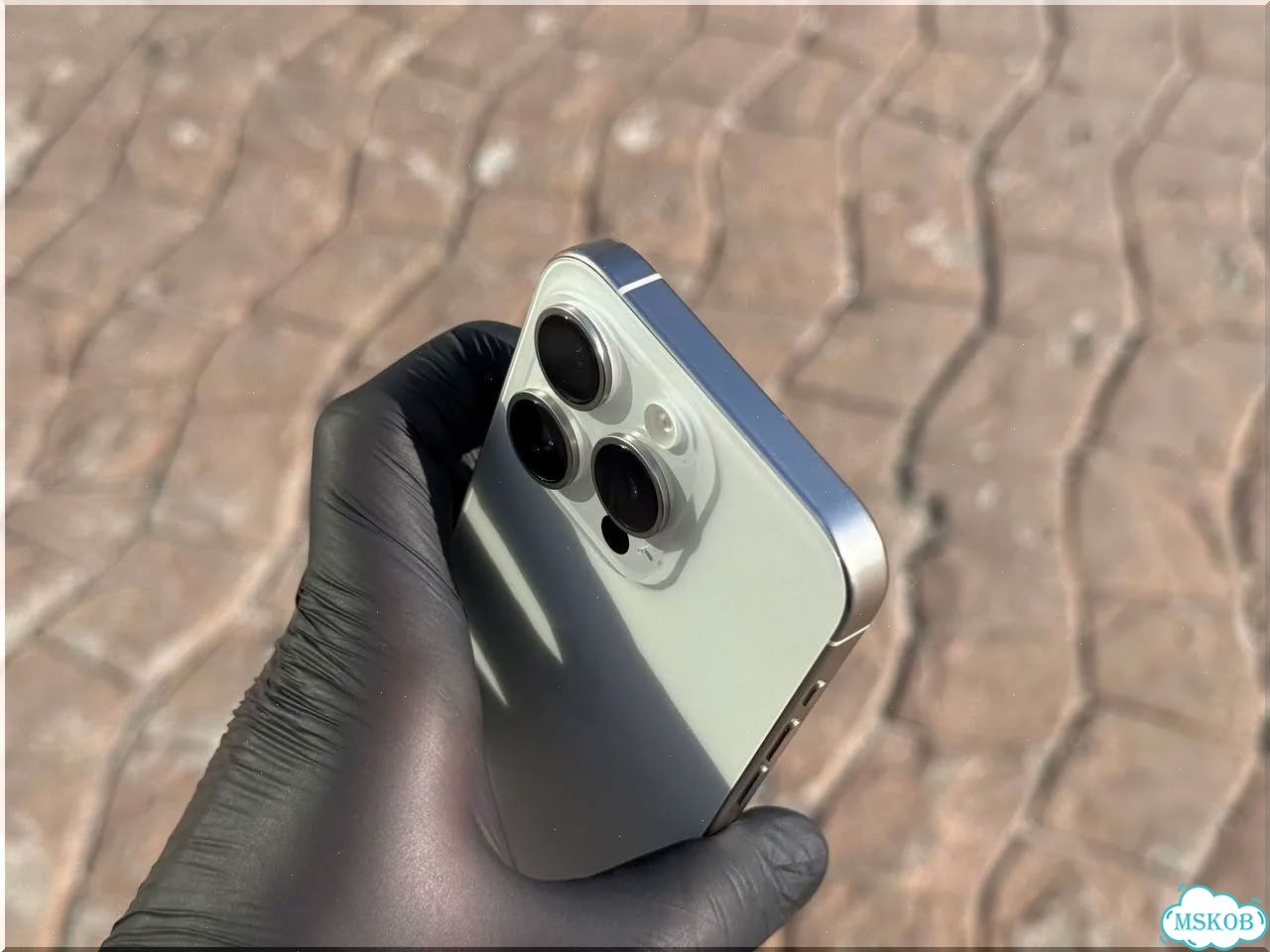 iPhone 15 Pro, 256 ГБ, SIM + eSIM фото 5