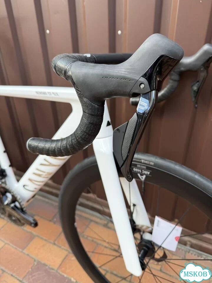 Canyon Aeroad CF SLX 9 di2 белый р-р S / 2026 фото 10