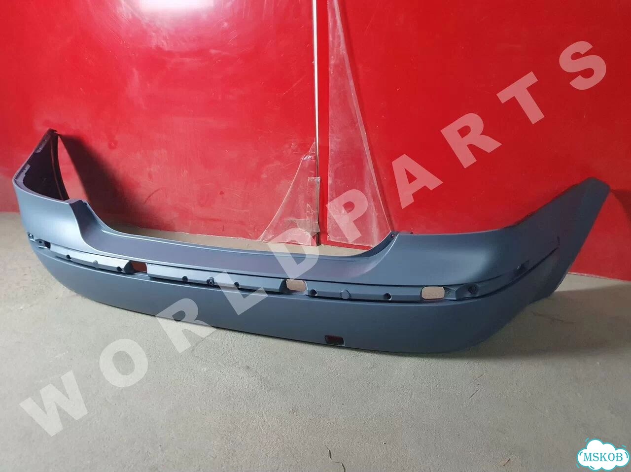 Бампер задний Ford Focus 2 2004-08 седан фото 4