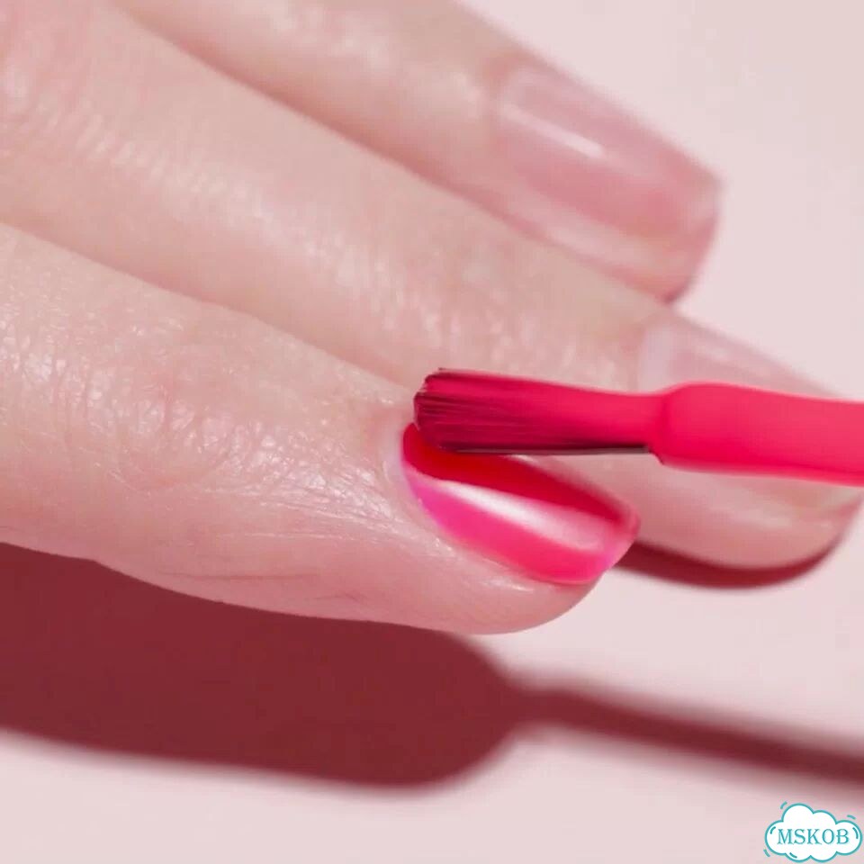 Лак для ногтей Manucurist Neon Pink фото 1