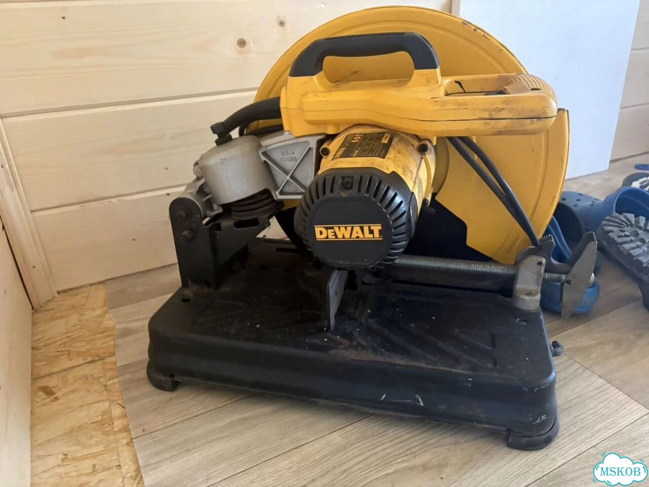 Монтажная пила dewalt фото 2