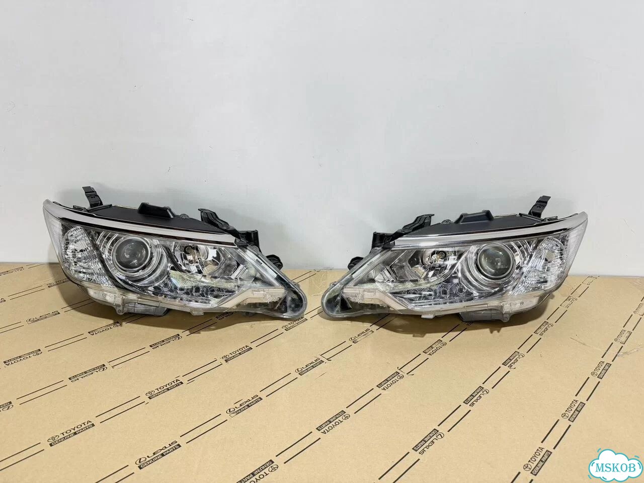 Фары ксенон Toyota Camry 55 фото 1