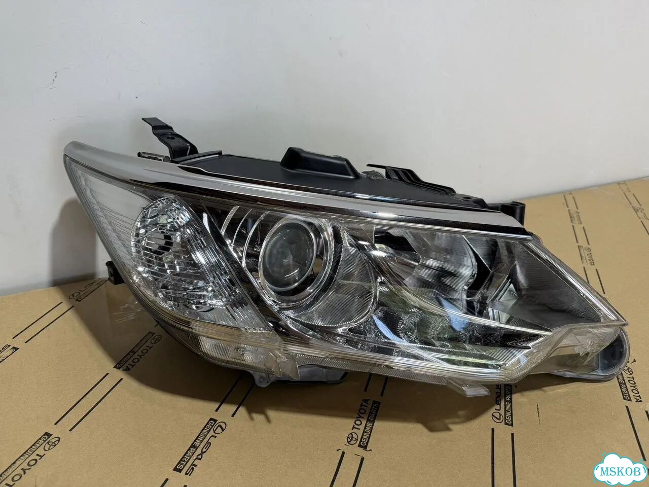 Фары ксенон Toyota Camry 55 фото 8