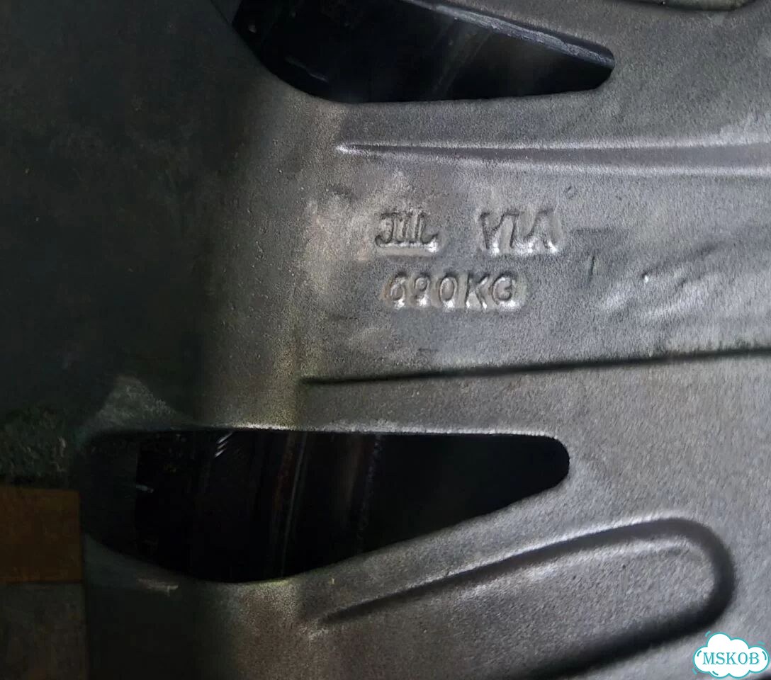 Колеса зимние в сборе диски литые Mazda R17 фото 10