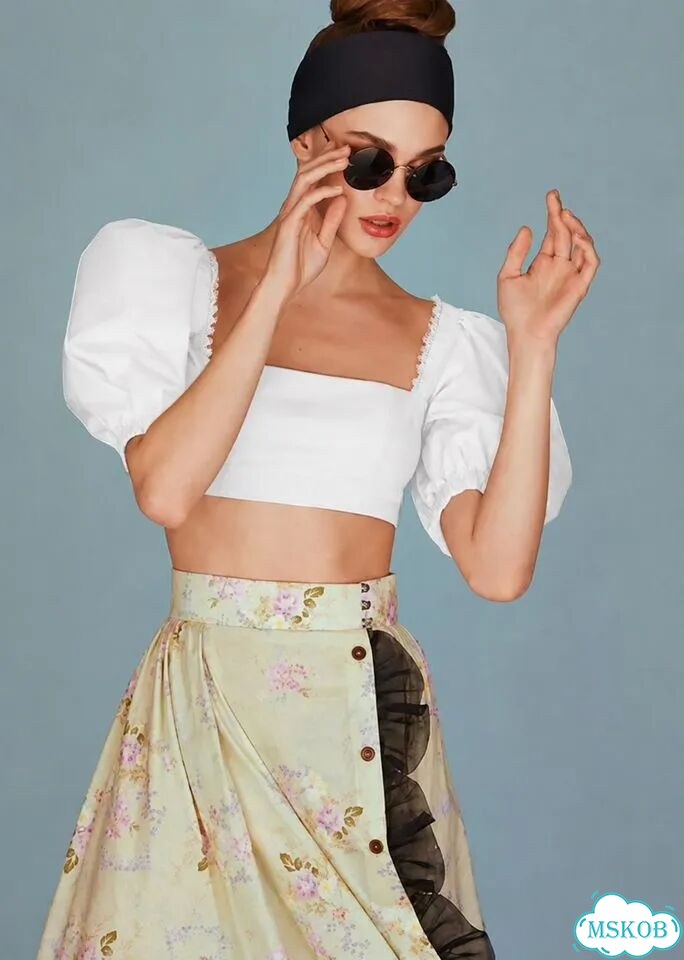 Топ Ulyana Sergeenko фото 1