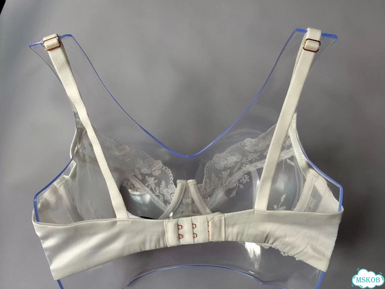Новый 75D кружевной бюстгальтер Hunkemöller Noir фото 3