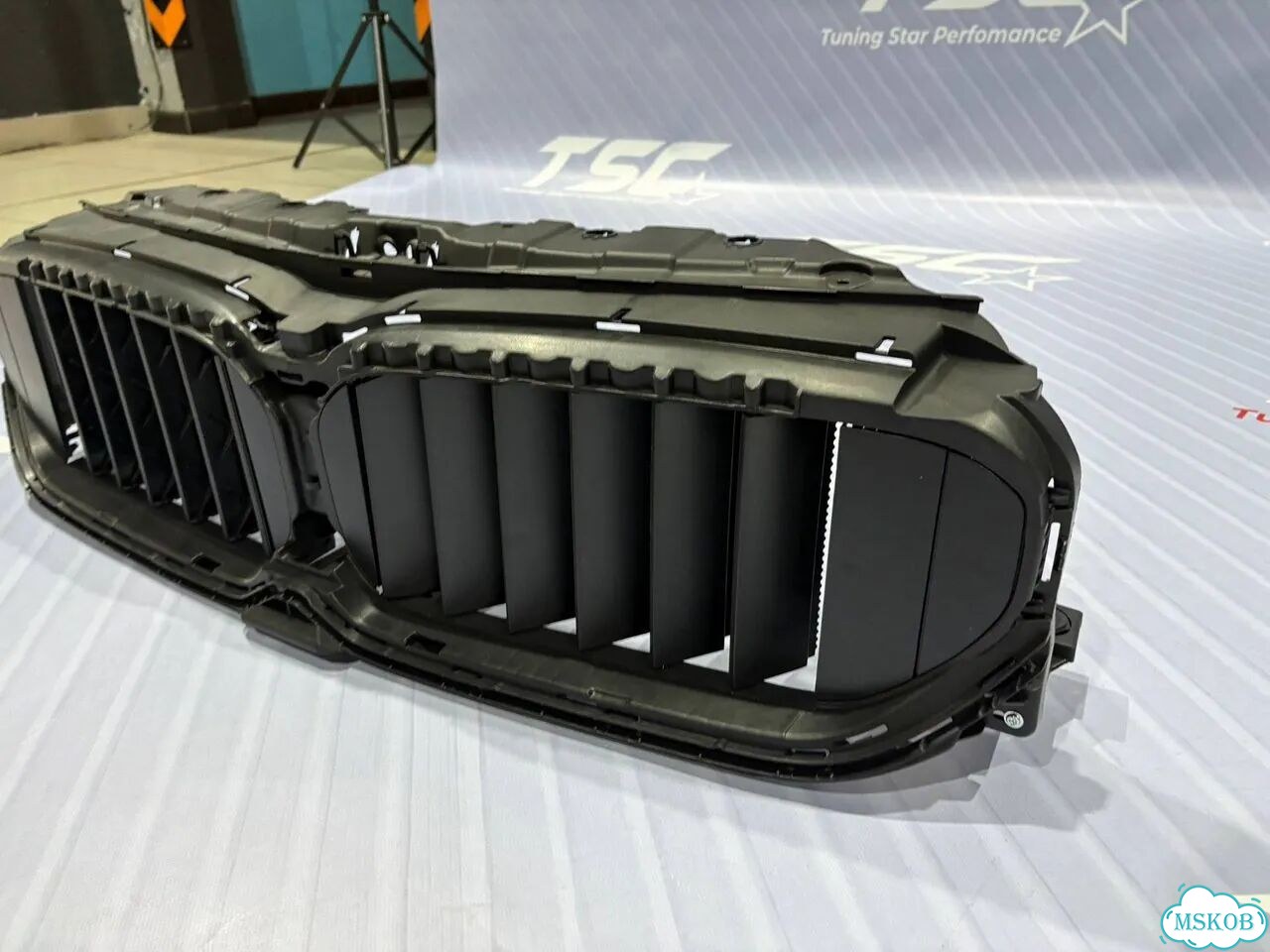 Жалюзи радиатора BMW G30 G31 фото 6