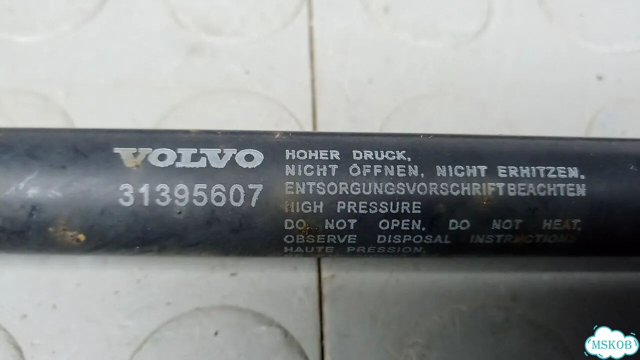 Амортизатор 3-5 двери volvo V40 2 (7BM02OU02) фото 4