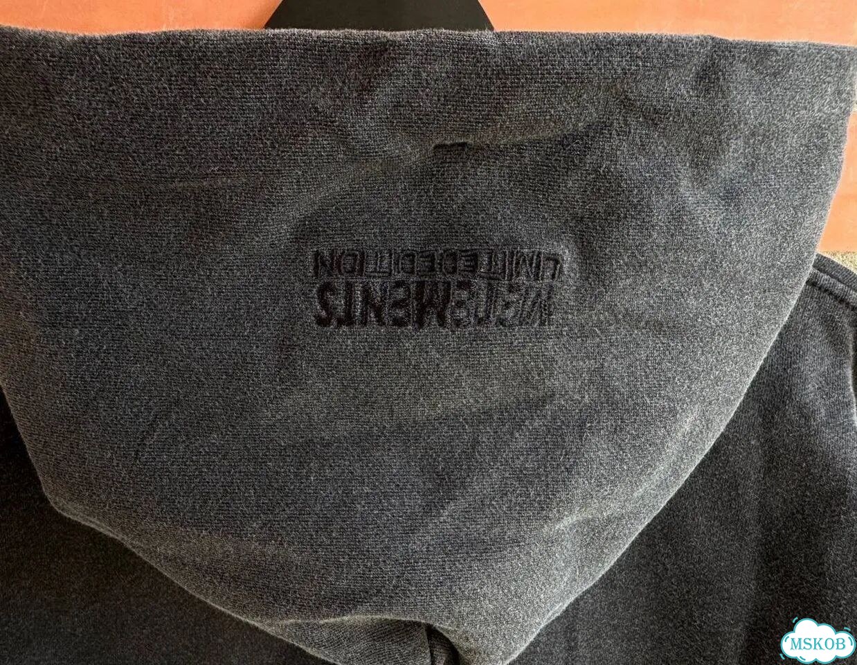 Худи Vetements Paris фото 9