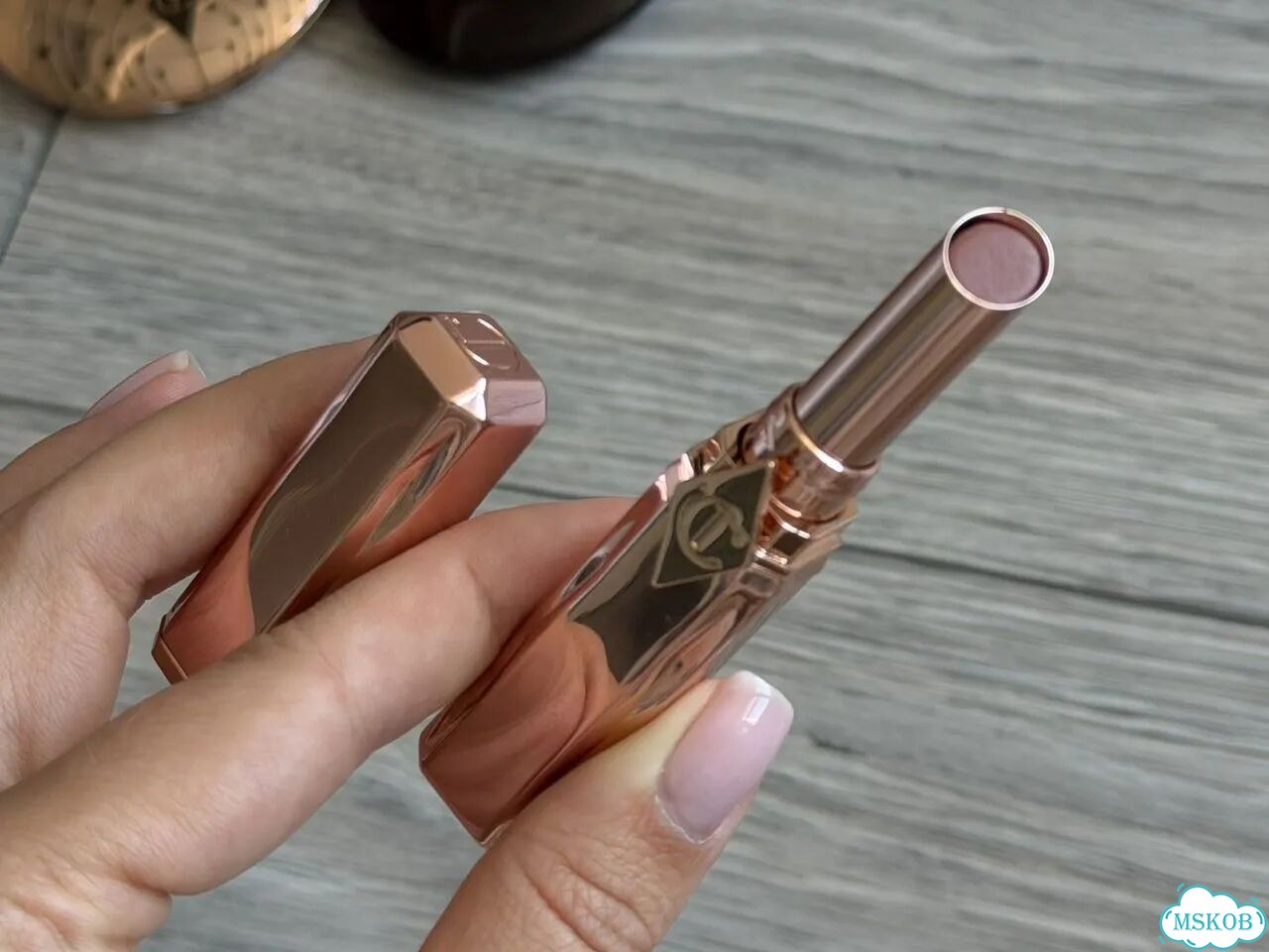Charlotte tilbury бальзам тинт для губ, оригинал фото 5