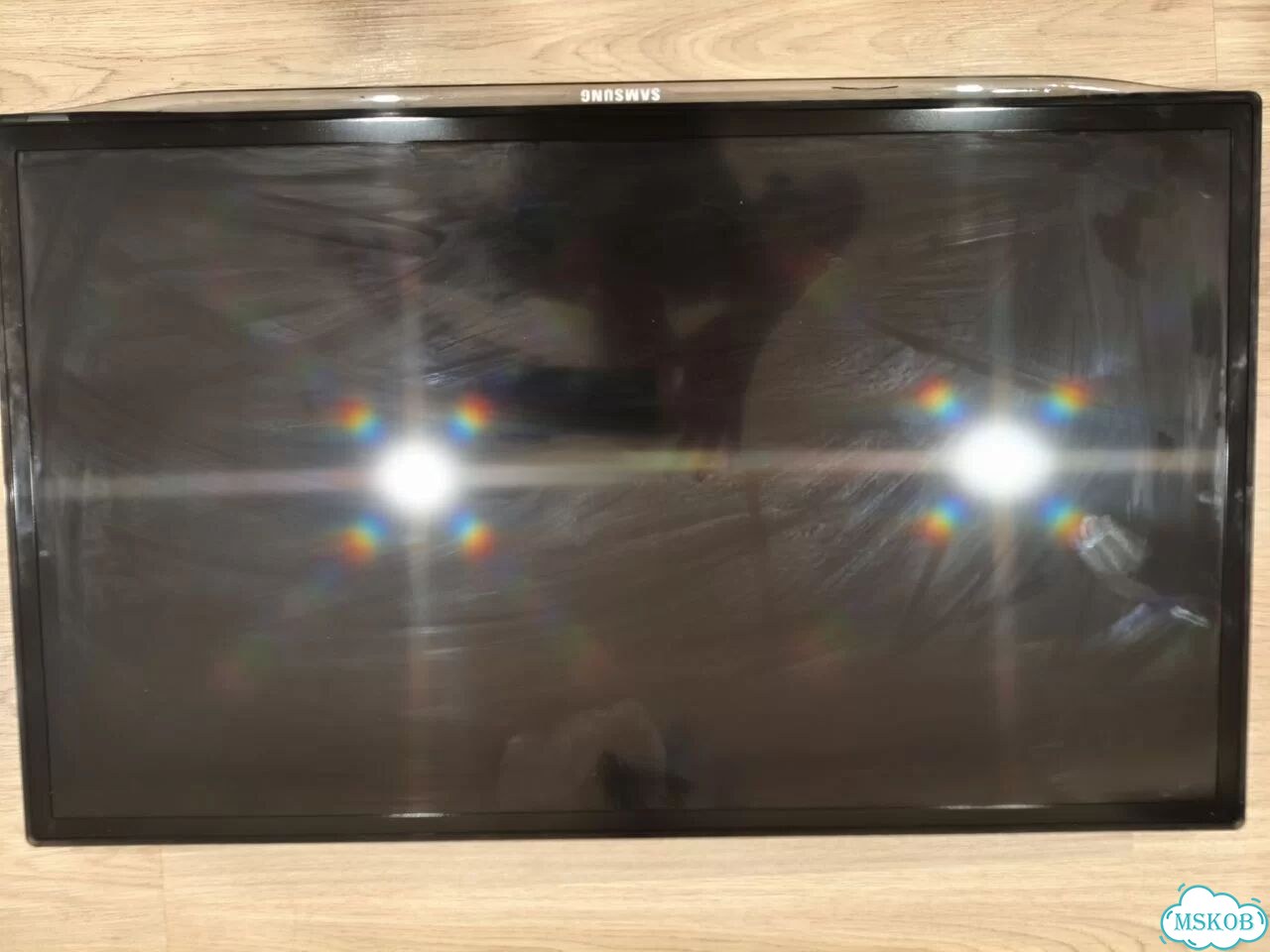 Телевизор SMART tv 32 дюйма бу фото 3
