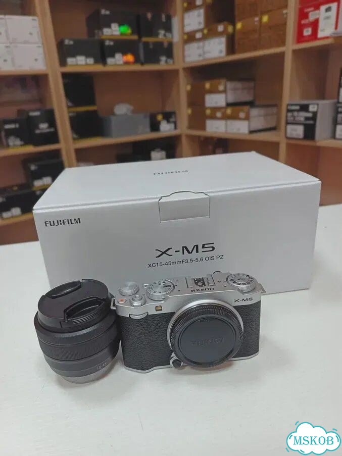 Fujifilm X-M5 + XC 15-45mm OIS PZ Silver (новый) фото 4