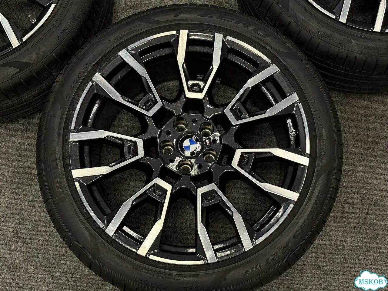 Комплект колес BMW X5 Pirelli фото 3