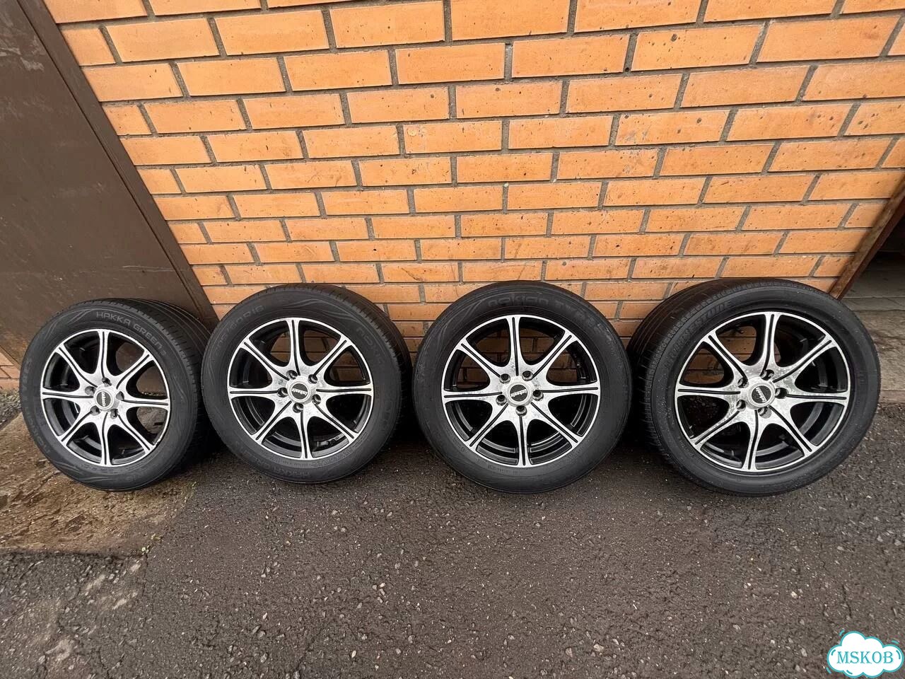 Диски с резиной r16 205/60/16. 5x114.3 фото 1
