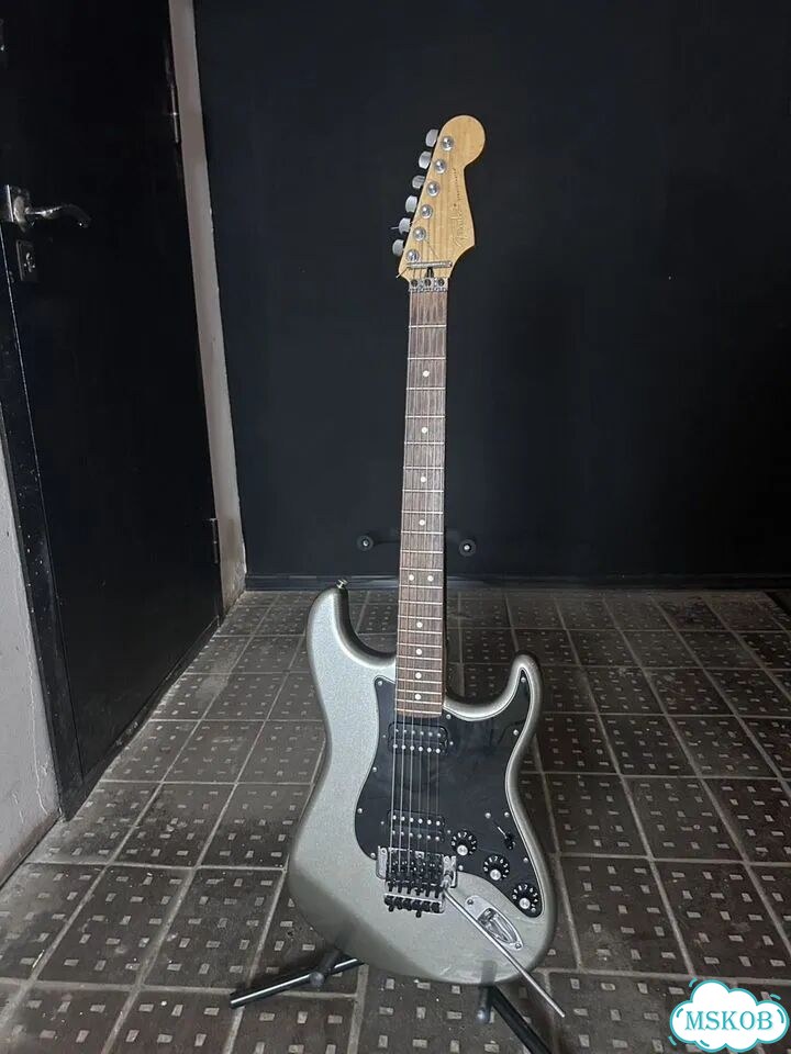 Электрогитара Fender stratocaster Mexico фото 1