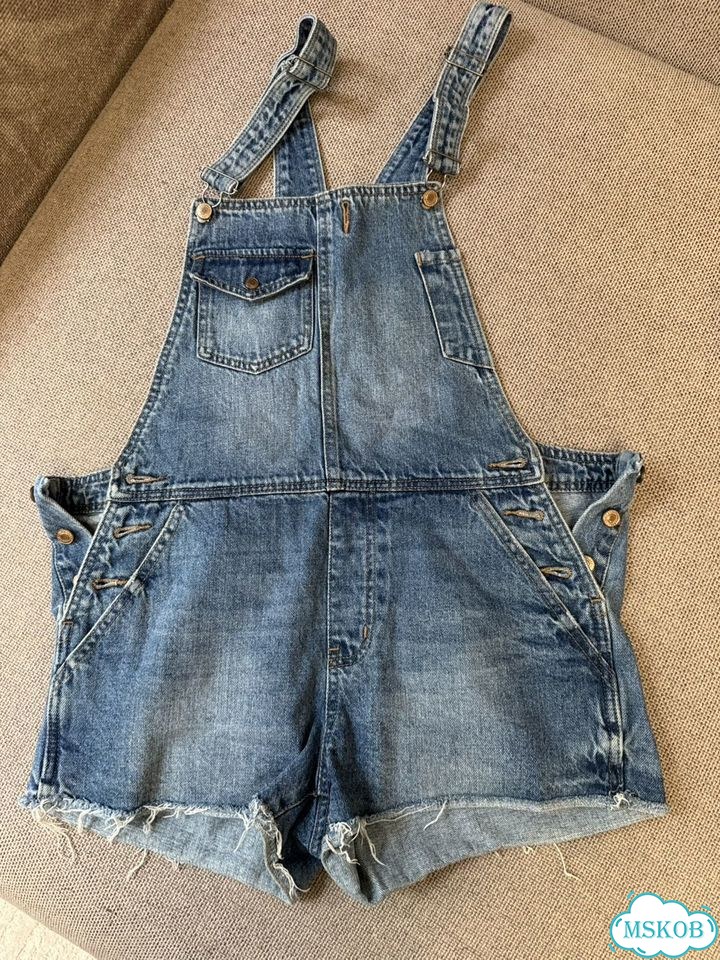 Джинсовые шорты pull and bear фото 2