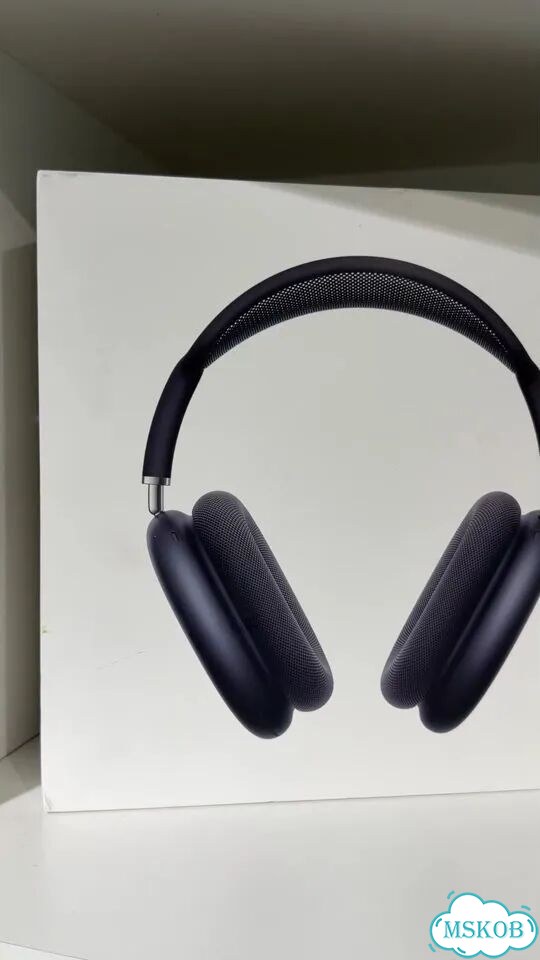 AirPods Max 2026 Midnight USB-C фото 1