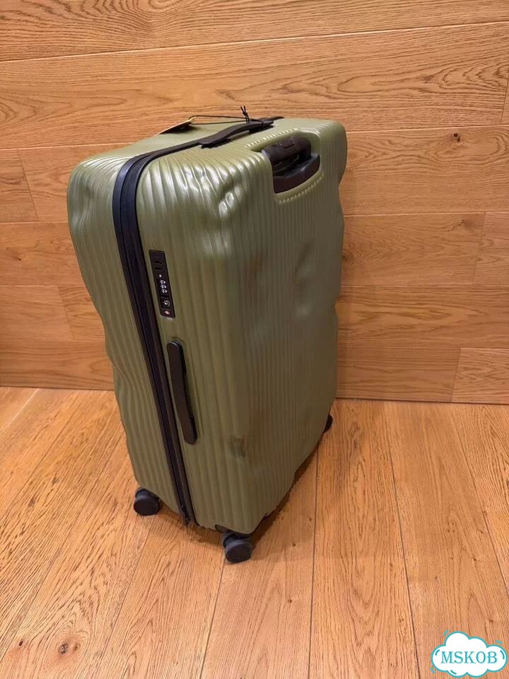 Чемодан Crash Baggage L фото 2