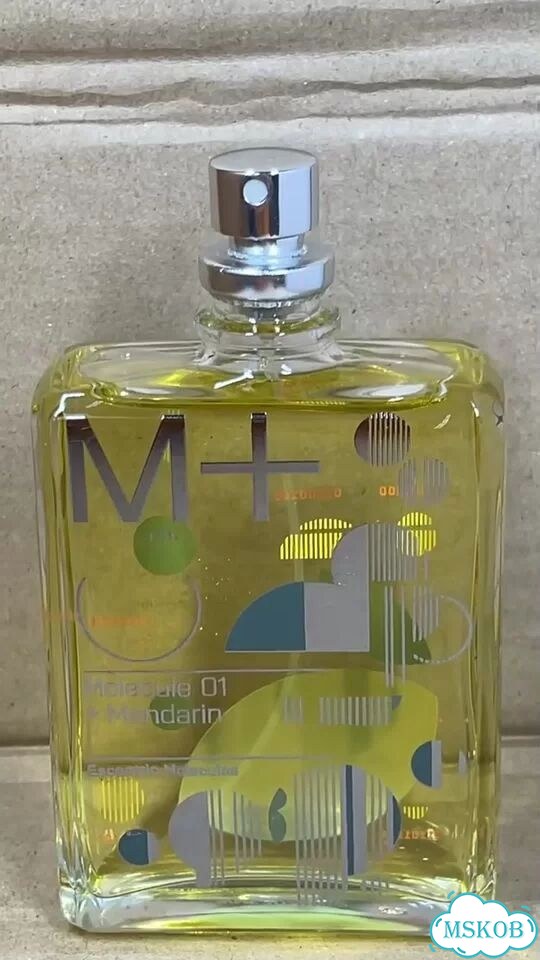Новые. Escentric molecules Molecule 01+ Mandarin фото 1