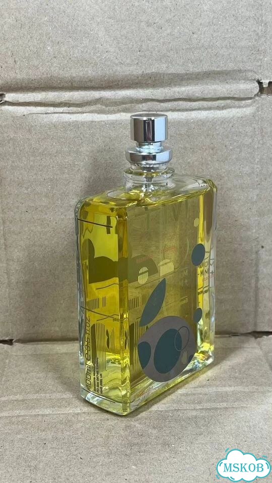Новые. Escentric molecules Molecule 01+ Mandarin фото 4