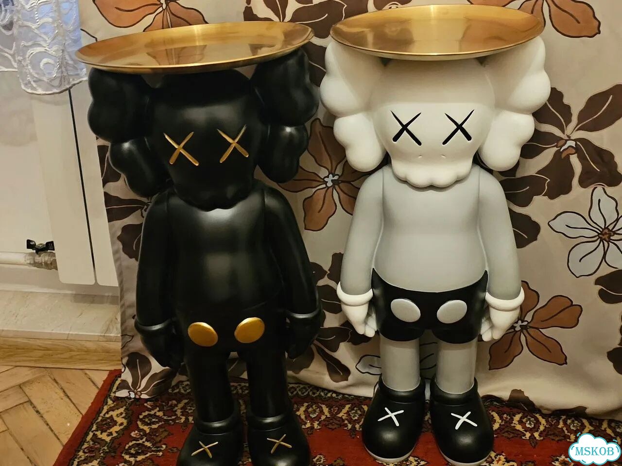 Кофейные столики Kaws фото 1