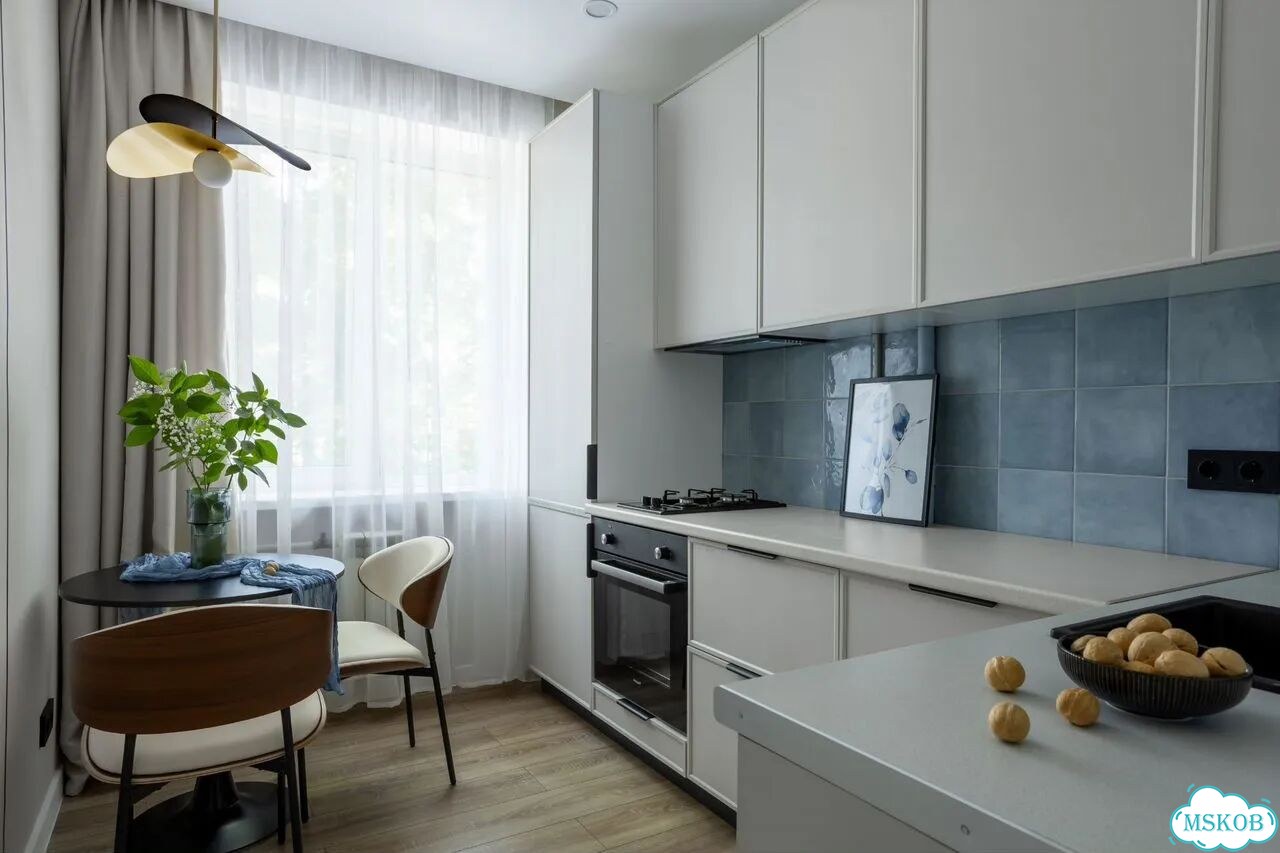 2-к. квартира, 38 м², 3/8 эт. фото 3