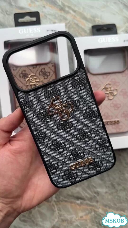 Чехол на iPhone 17 Pro / 17 Pro max Guess фото 1