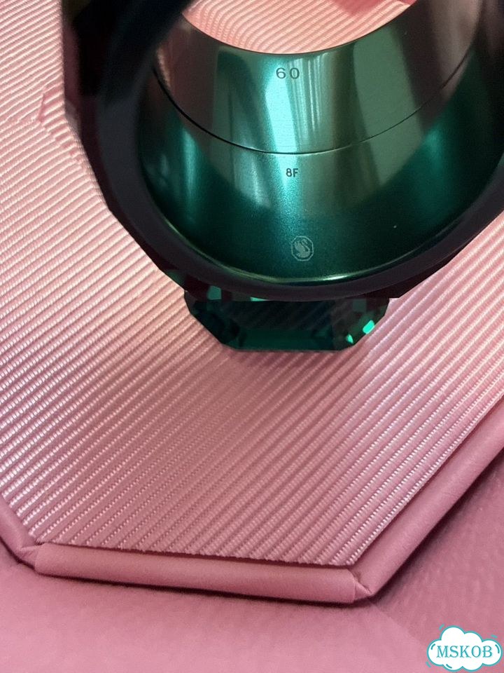 Новое кольцо Swarovski Lucent 5607346 оригинал фото 11