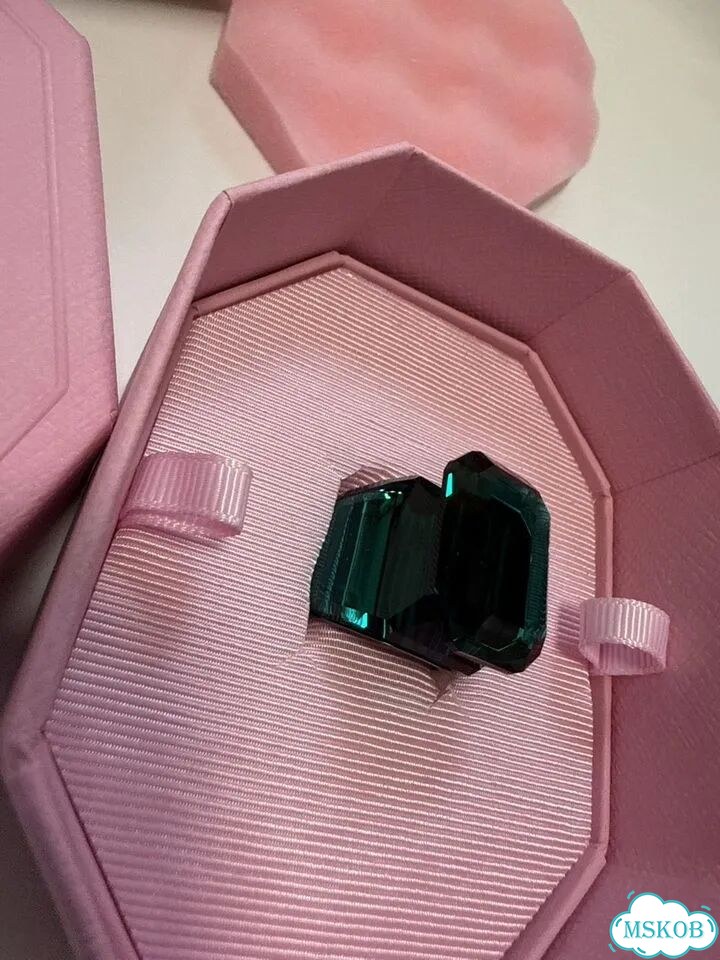 Новое кольцо Swarovski Lucent 5607346 оригинал фото 4
